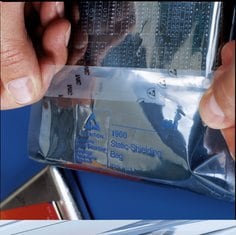 3M™ Printed Antistatic Utility Tape 40PR, 1 in x 72 yd (25,40 mm x 66
m), 9/Case