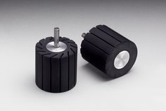 3M™ Rubber Slotted Expander Wheel 77721, 2 in x 2 in 1/4 Diameter Shank