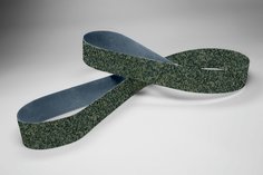Scotch-Brite™ Surface Conditioning Low Stretch Belt, SC-BL, SiC Super
Fine, 3 in x 132 in, 5 ea/Case