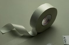 3M™ Venture Tape™ Double Coated PET Tape 1163MS74, 9 mm x 50 m, 0.01 mm,
132 rolls per case