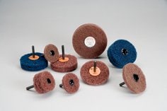 Standard Abrasives™ Buff and Blend HS Wheel 880475, 3 in x 2 Ply x 1/4
in A MED, 10/Carton, 100 ea/Case